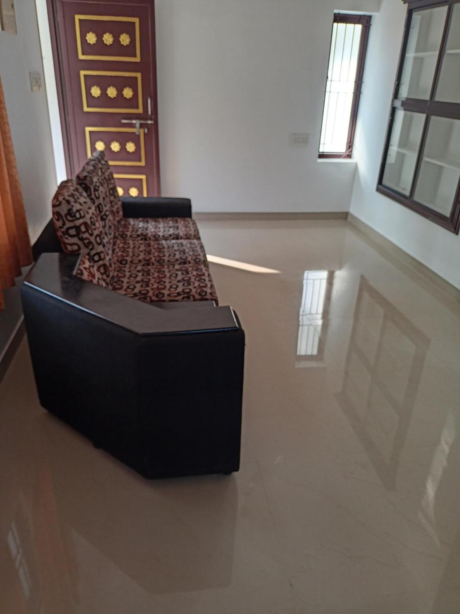 Space Villa Homestay Irimbranallur المظهر الخارجي الصورة