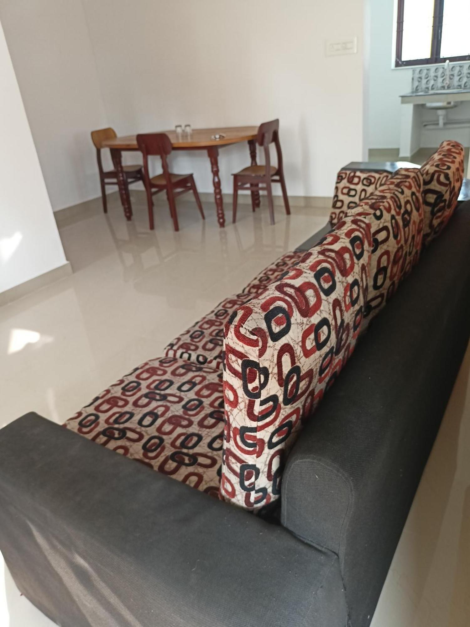 Space Villa Homestay Irimbranallur المظهر الخارجي الصورة